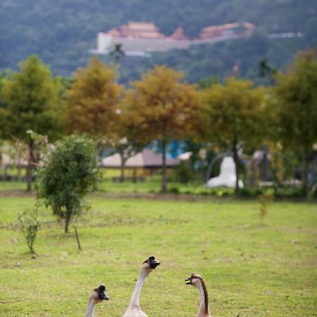 Meihua Lake Leisure Farm Донгшан Екстериор снимка